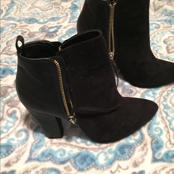 Boots - Picture 2 of 3